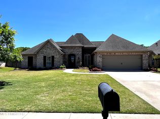 156 Belle Oak Dr, Brandon, MS 39042