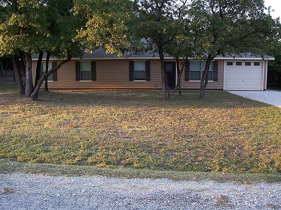2nd image of 282 Oakley Cir