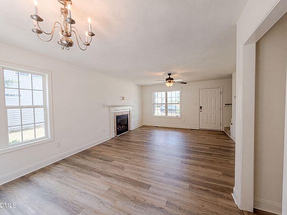 3rd image of 505 Old Warden Way