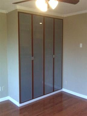 5th image of 360 Gladys Ave APT 12