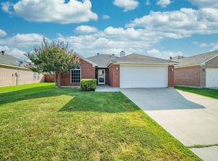 10500 Fossil Hill Dr, Fort Worth, TX 76131