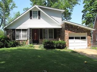 7065 Camden Ct, Saint Louis, MO 63130