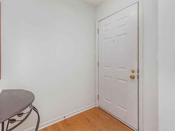 2nd image of 141 Stable Gate Ln Unit 653