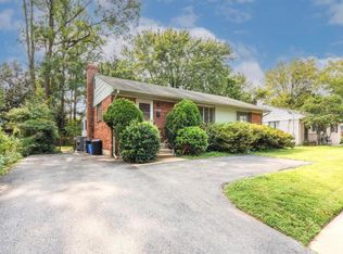 5024 River Rd, Bethesda, MD 20816