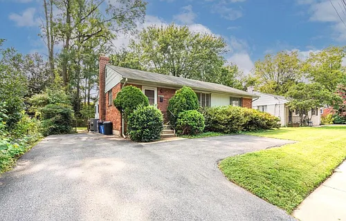 5024 River Rd Photo 1