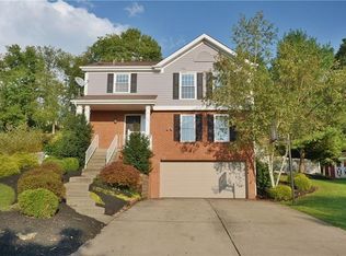 141 Iron Run Rd, Bethel Park, PA 15102