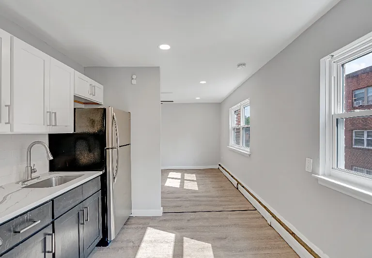 908 E Cliveden St #D41 — Photo 5
