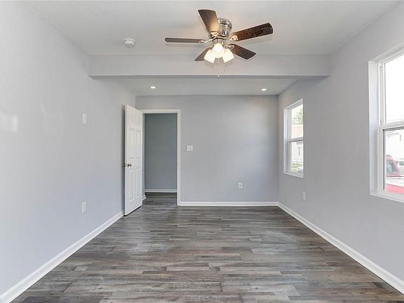 5th image of 1511 Lasalle Ave
