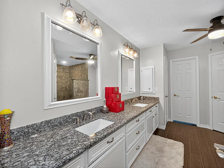 3602 Blue Cypress Dr — Photo 38