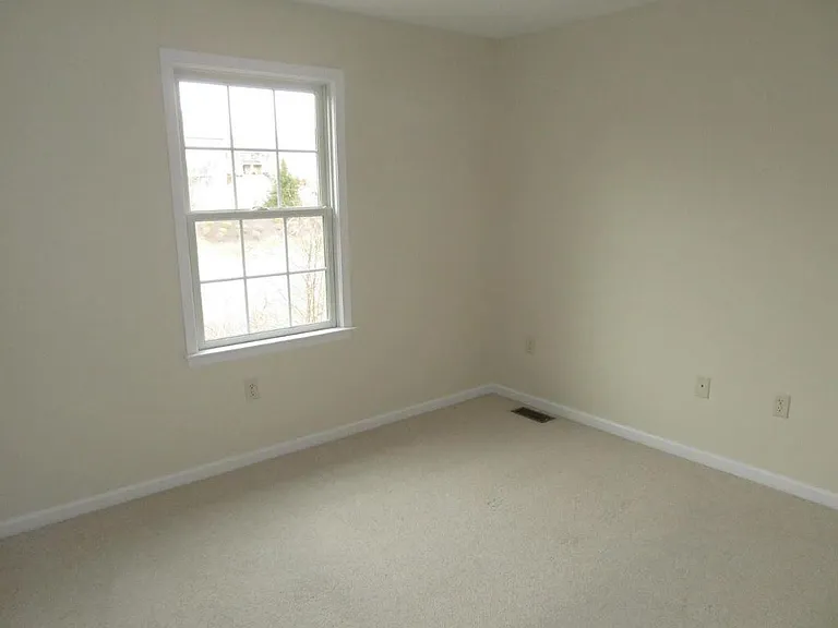 5215 Winthrop Ave — Photo 17
