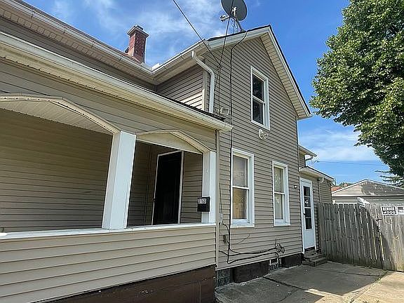 5th image of 3160 W 54th St