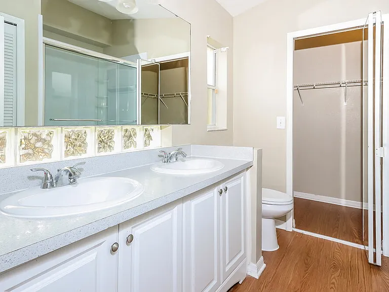 6285 Lauderdale St — Photo 11