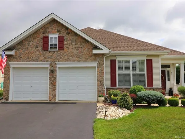 31 Bridgewaters Psge, Barnegat, NJ 08005