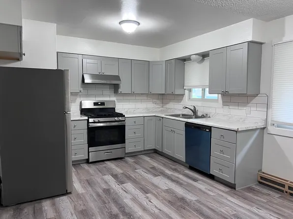 4221 Eau Claire Pl #1, Anchorage, AK 99508