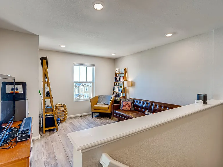 13710 Ash Cir — Photo 15