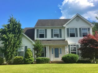 16 Timmons Hill Dr, Millstone Township, NJ 08535