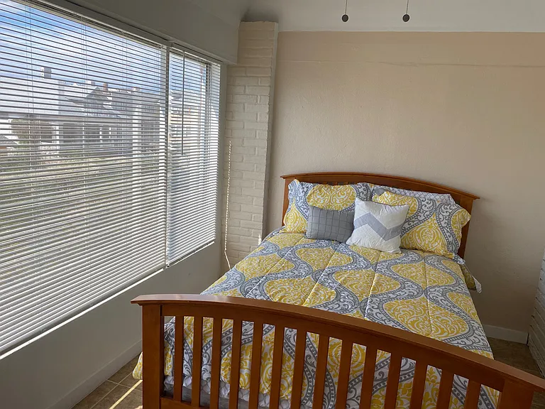 510 Randolph Dr #3 — Photo 10