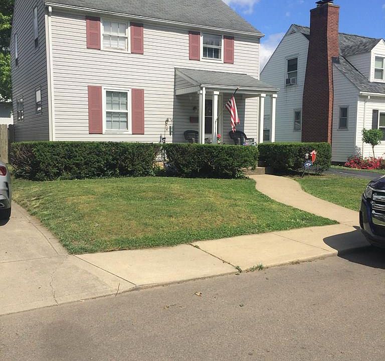 1st image of 401 Ringwald St