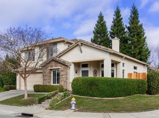 4 Sanderling Ct, Sacramento, CA
