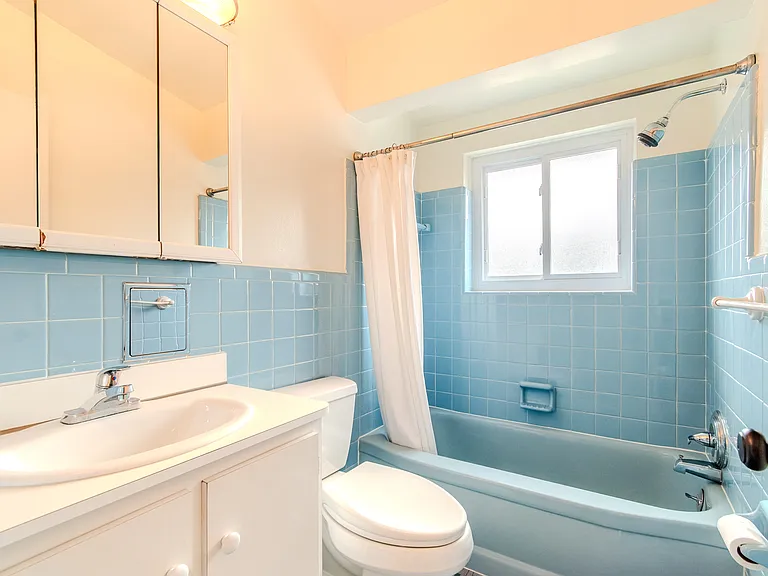 361 N Eton St #5 — Photo 9