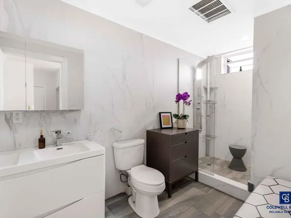 2222 Ocean Avenue image 10 of 19