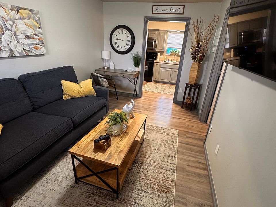 1st image of 1207 W Gore Blvd #12