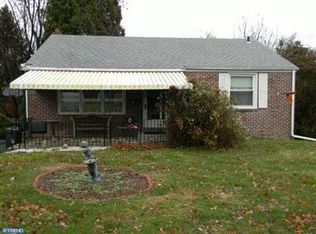 11 E Garden Rd, Broomall, PA 19008