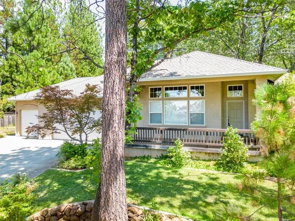 14964 Woodland Park Dr, Forest Ranch, CA 95942