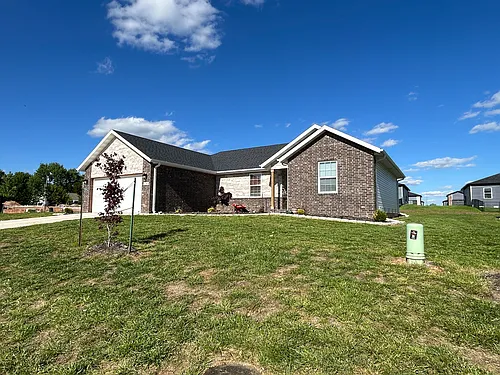 1705 S Cash Dr Photo 1