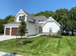 15824 W 171st Ter, Olathe, KS 66062