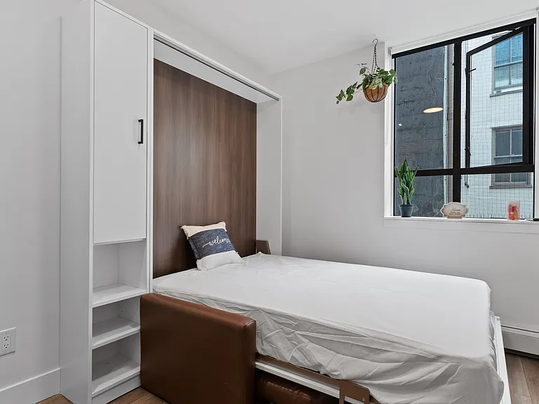 455 Abbott St — Photo 22