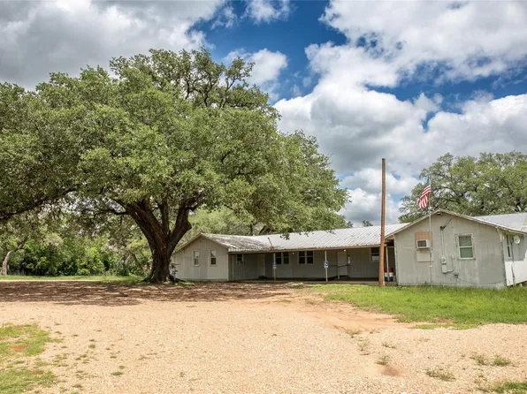 1503 N State Highway 237, Round Top, TX 78954