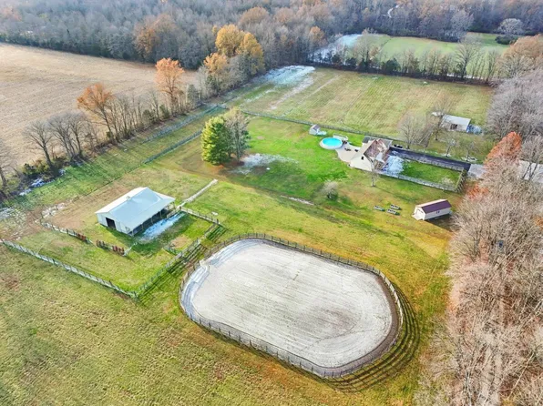 2155 State Route 133, Bethel, OH 45106