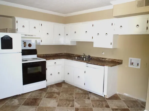 592 High Point Ter APT 4, Memphis, TN 38122