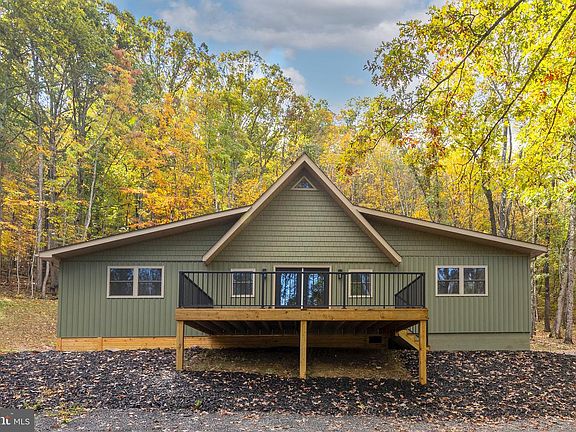 4th image of 2614 Lake Ferndale Dr