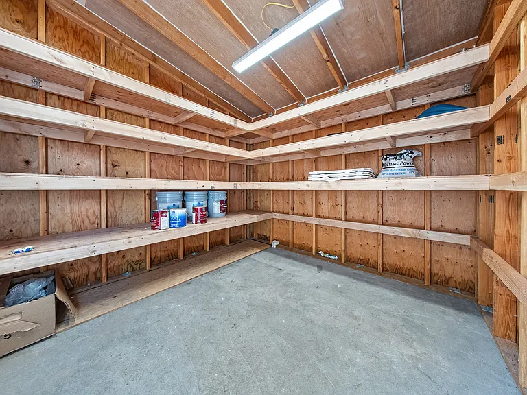2544 NE 143rd St #B — Photo 23
