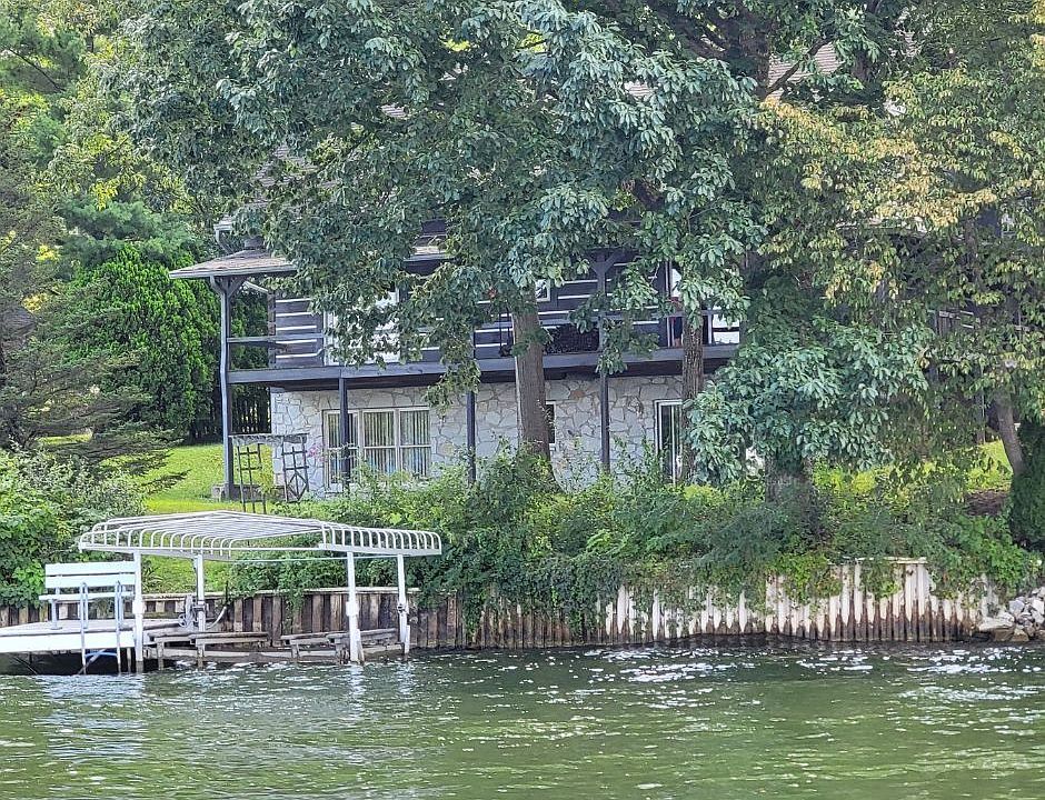 1st image of 115 Gb Hancock Cir