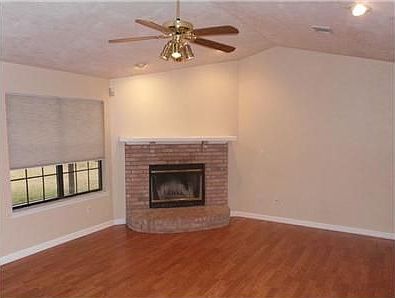 5th image of 6722 Landover Cir