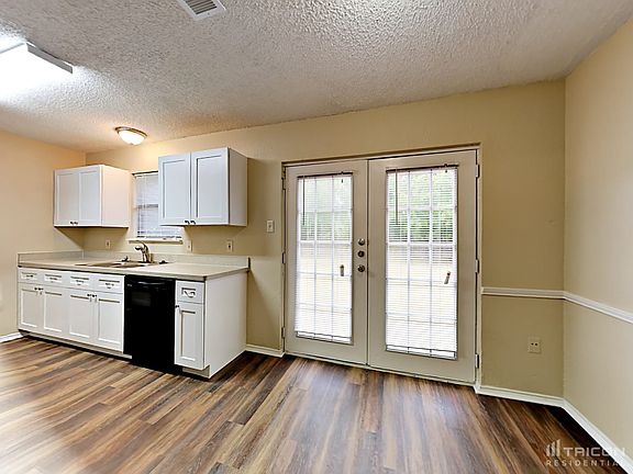 5th image of 2118 Mesa Wood Dr
