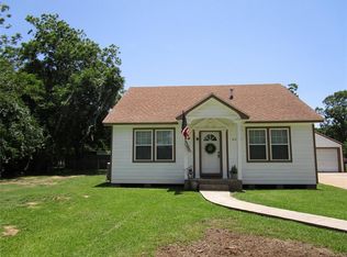 6535 Sf Austin, Jones Creek, TX 77541
