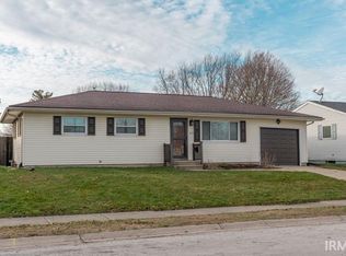 1021 Penn Ave, Mishawaka, IN 46544