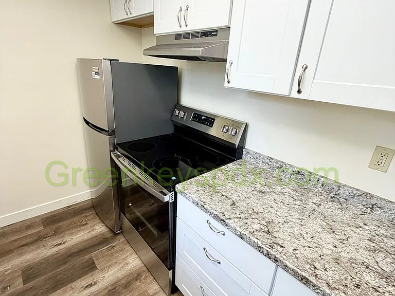 2614 SE 115th Ave — Photo 2