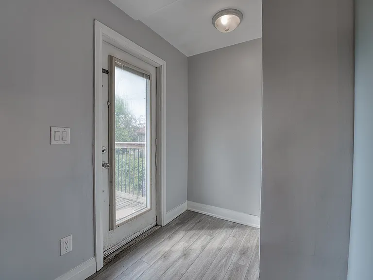 22 Ruskin St #1 — Photo 21