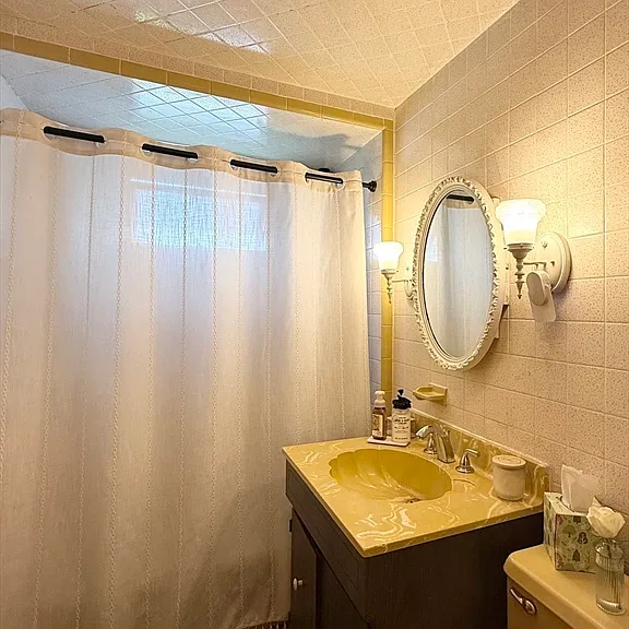 91 Shore Dr #2 — Photo 18