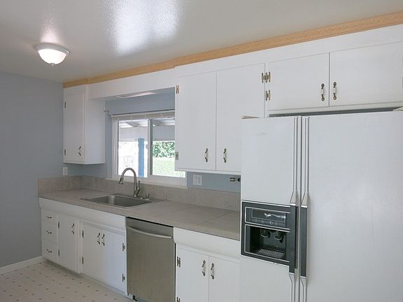 5th image of 3416 Forbes Ave