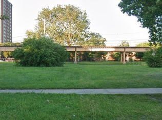 5139 S Prairie Ave, Chicago, IL 60615