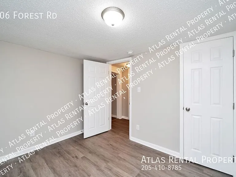 406 Forest Rd — Photo 8