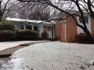 9204 Bardon Rd, Bethesda, MD 20814