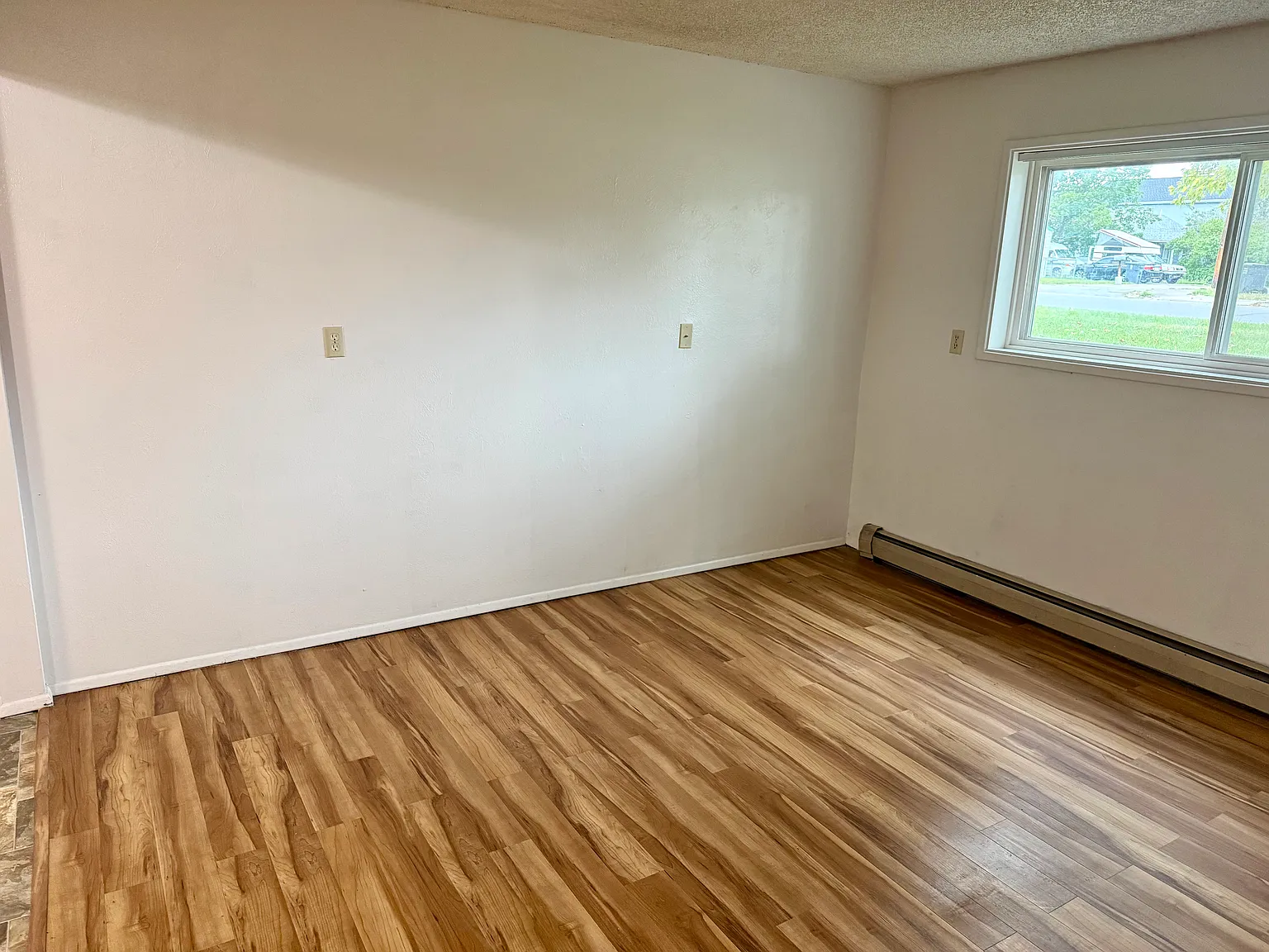 1 bed, 775 sqft, $1,250 — Photo 4