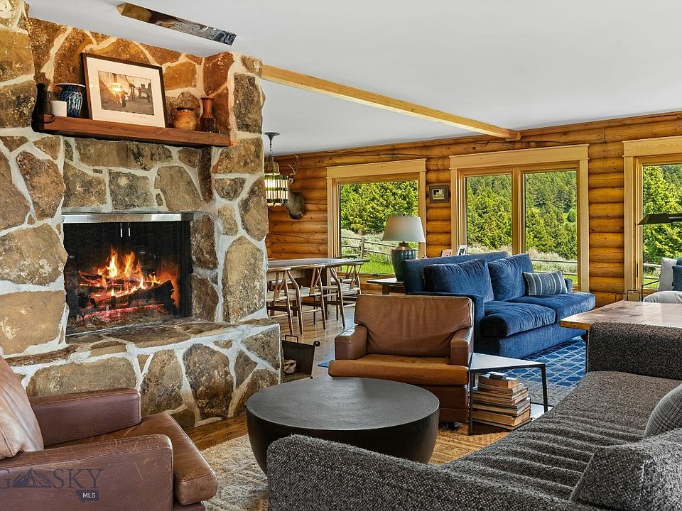 13th image of this home